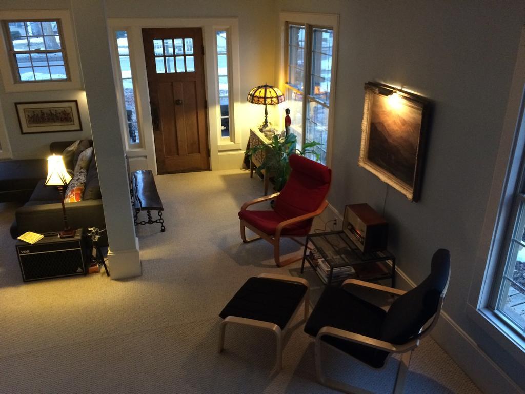 Aberdeen Stone Cottage B&B Traverse City Exterior foto